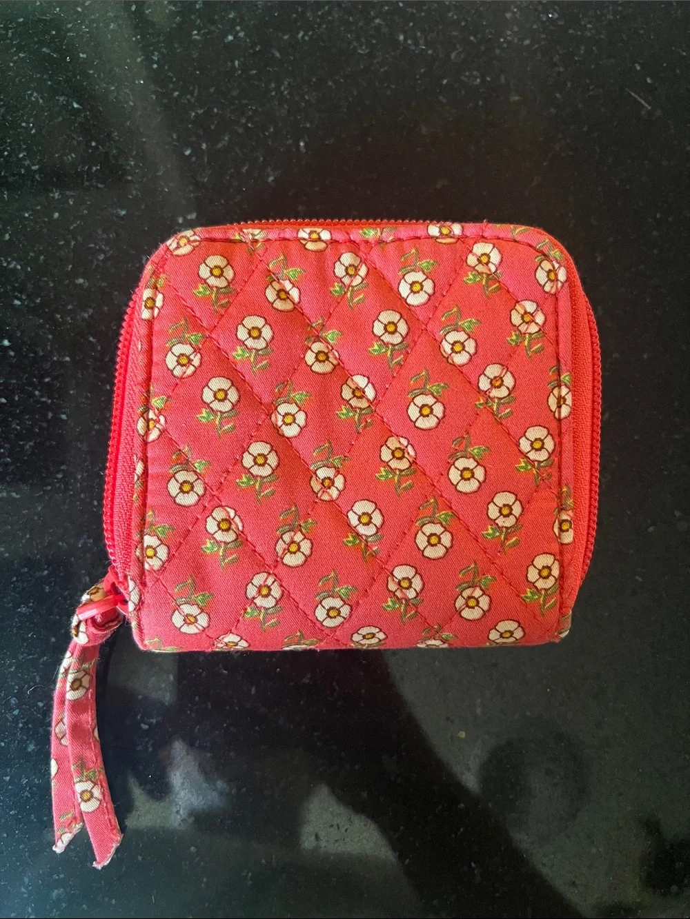 Vera Bradley Women's Premium Cotton Small Zip-Around Wallet — Tiny Poppies